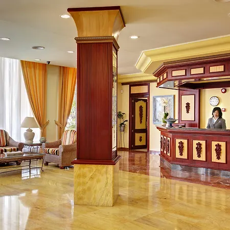 호텔 Grupotel Santa Eularia & - Adults Only