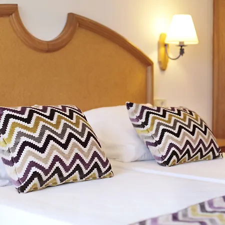 Hotel Grupotel Santa Eularia & - Adults Only 4*