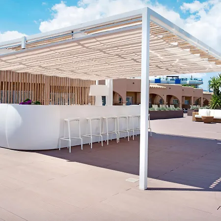 Grupotel Santa Eularia & - Adults Only מלון