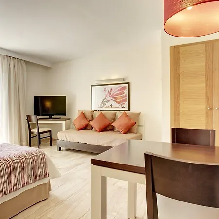 Grupotel Santa Eularia & - Adults Only Szálloda 4*