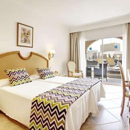 Szálloda Grupotel Santa Eularia & - Adults Only Santa Eularia des Riu