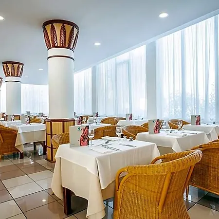 Grupotel Santa Eularia & - Adults Only Hotel Santa Eularia des Riu