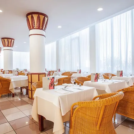 מלון Grupotel Santa Eularia & - Adults Only סנטה אאולריה דס ריו